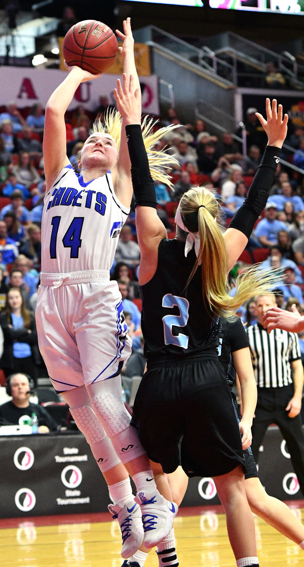 022718TH-crestwood-bball-1